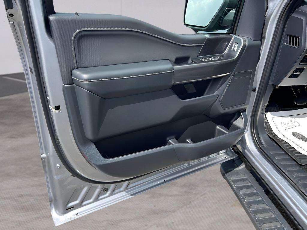 Ford F-150 XLT SuperCrew 5.5-ft. Bed 4WD 2022