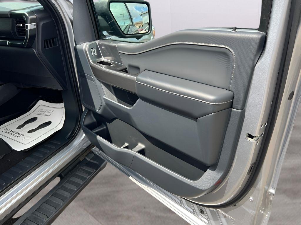 Ford F-150 XLT SuperCrew 5.5-ft. Bed 4WD 2022