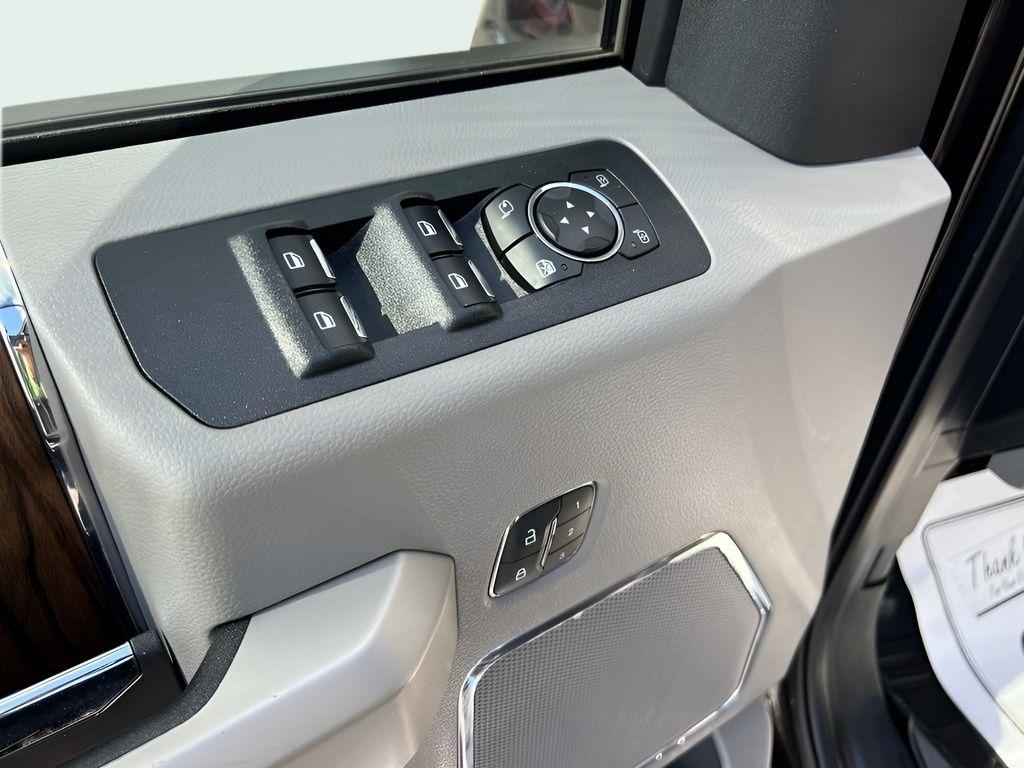 Ford F-150 Lariat SuperCrew 6.5-ft. Bed 4WD 2019