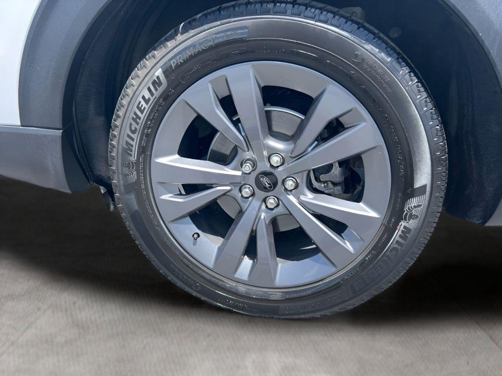 Ford Explorer XLT 2023