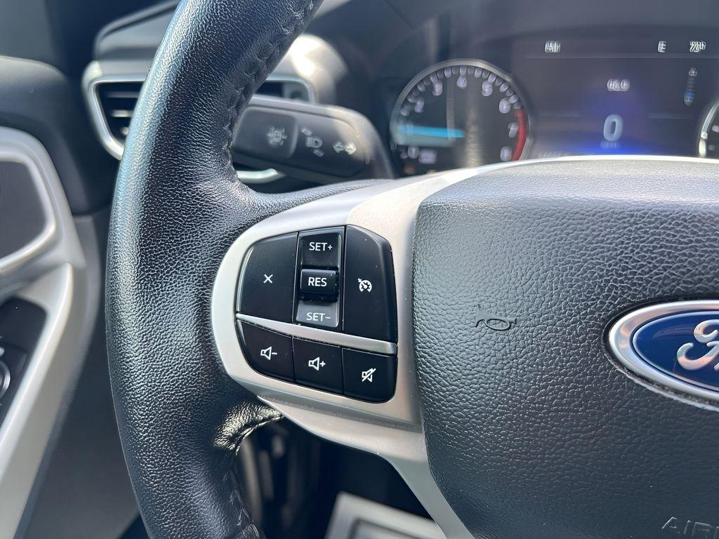 Ford Explorer XLT 2023