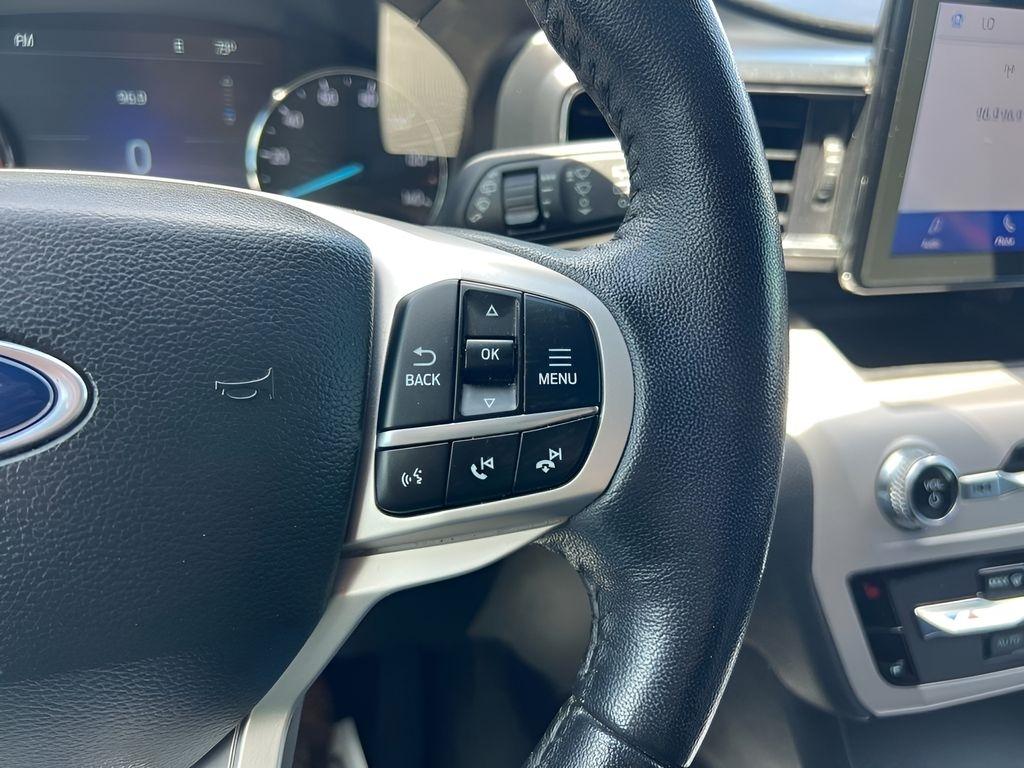 Ford Explorer XLT 2023