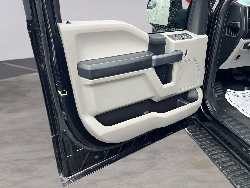 Ford F-150 XL SuperCrew 6.5-ft. Bed 4WD 2020