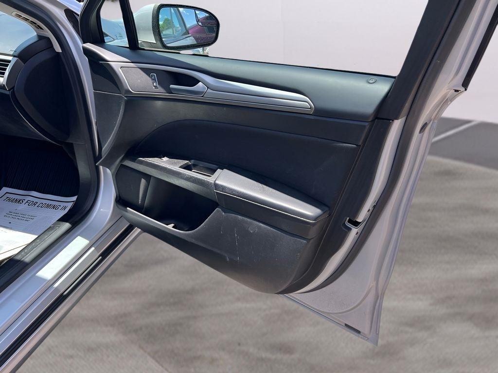 Ford Fusion SE 2018