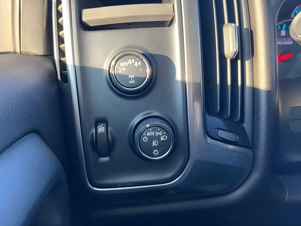 Chevrolet Silverado 1500 LT Crew Cab 4WD 2017