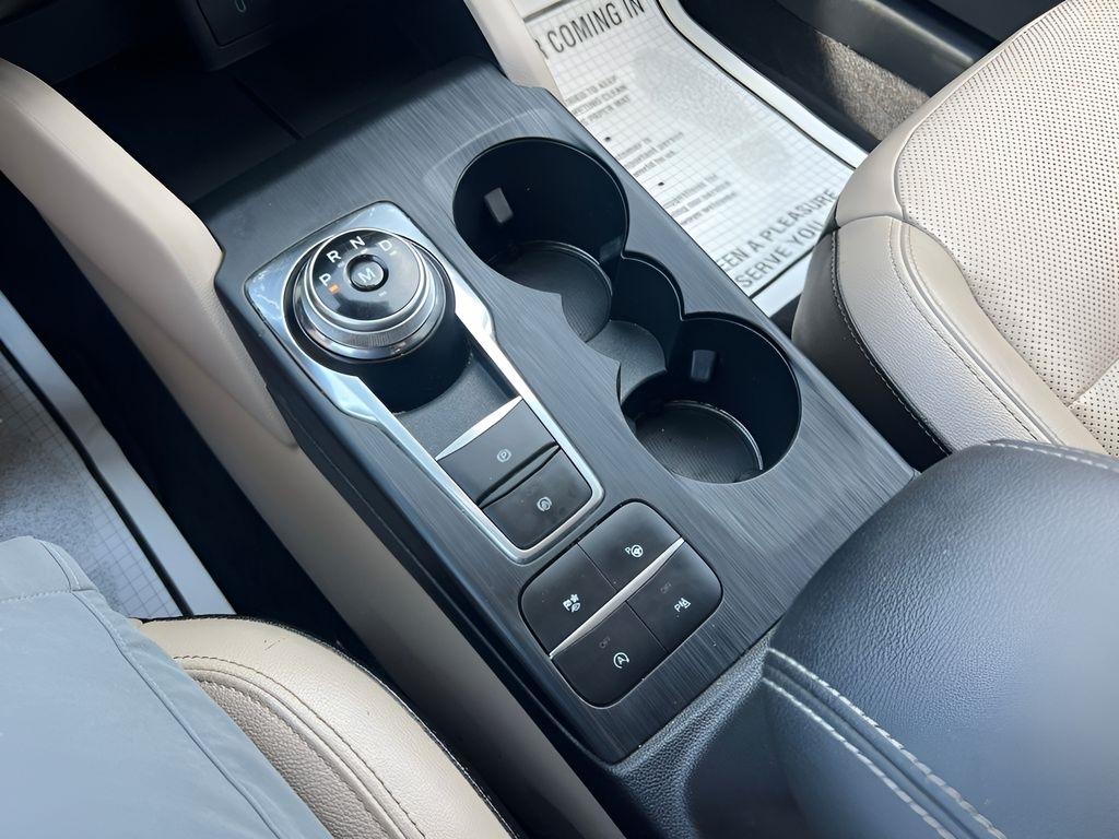 Ford Escape Titanium 4WD 2020