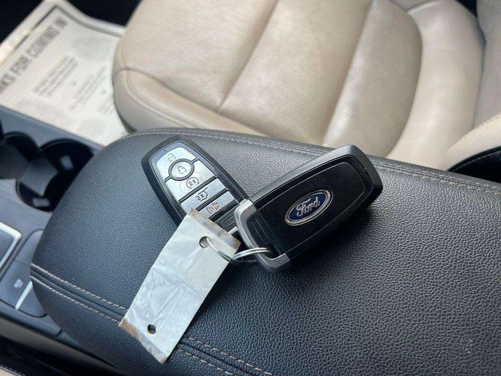 Ford Escape Titanium 4WD 2020