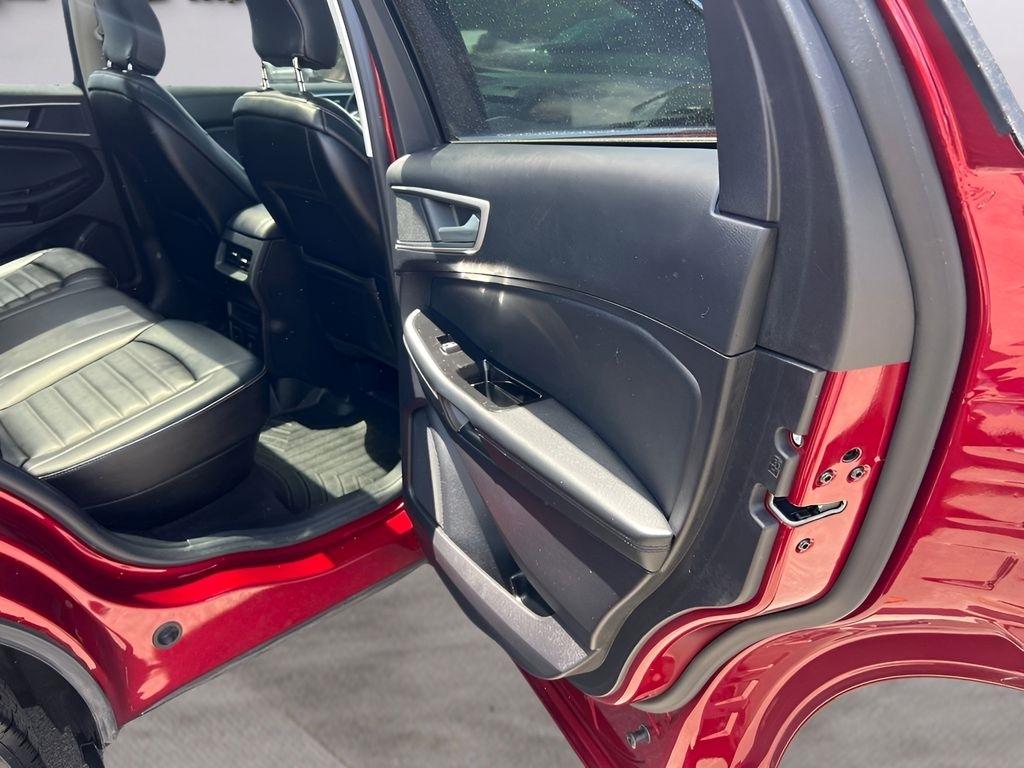 Ford Edge SEL FWD 2019