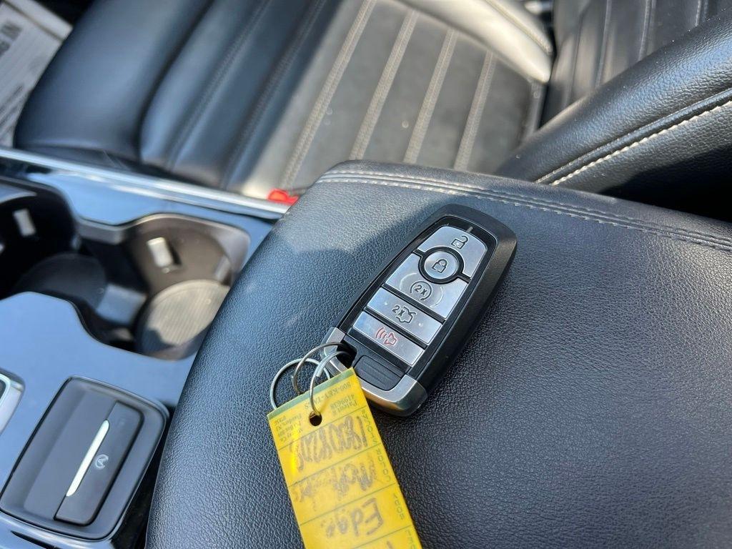 Ford Edge SEL FWD 2019