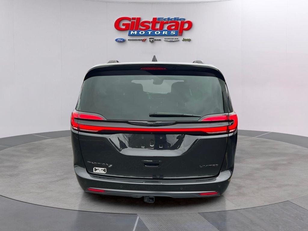 Chrysler Pacifica Limited 2024