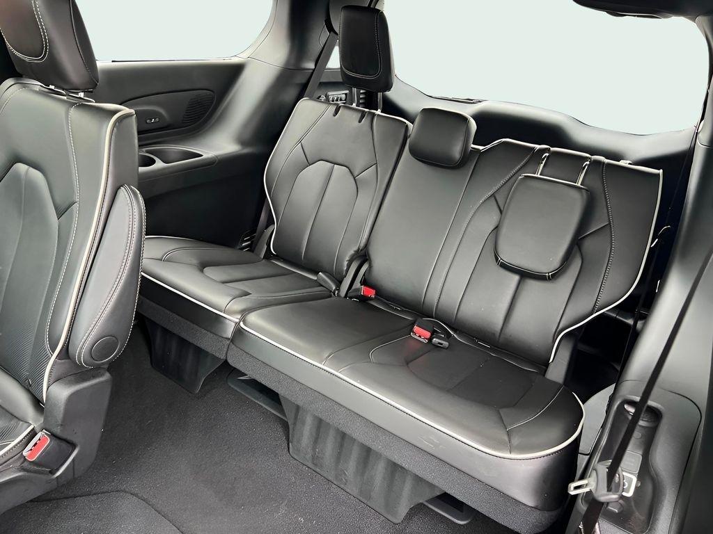 Chrysler Pacifica Limited 2024