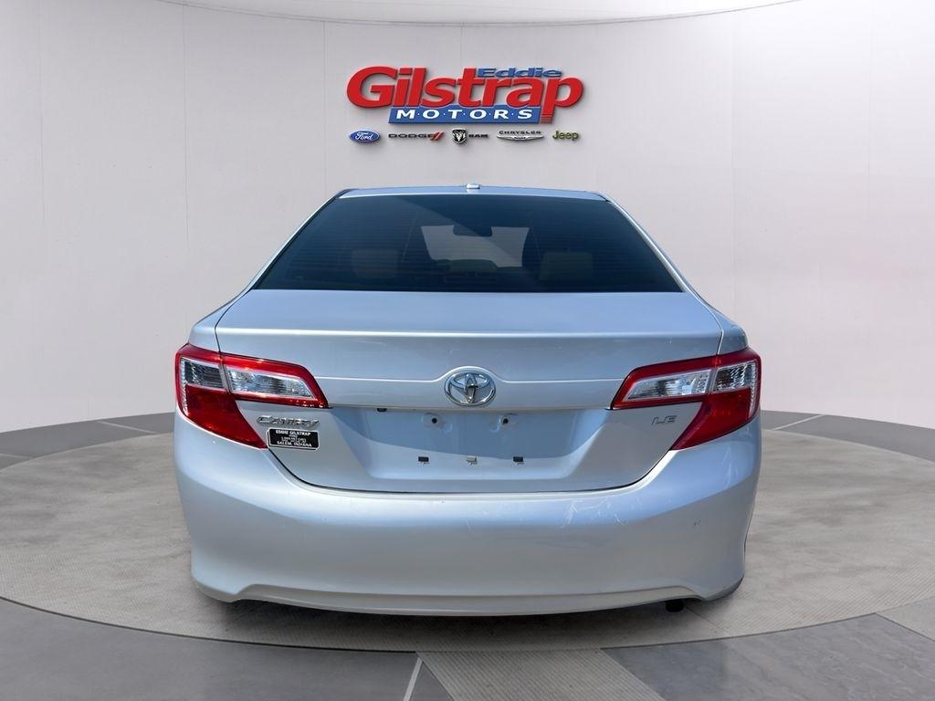 Toyota Camry LE 2014