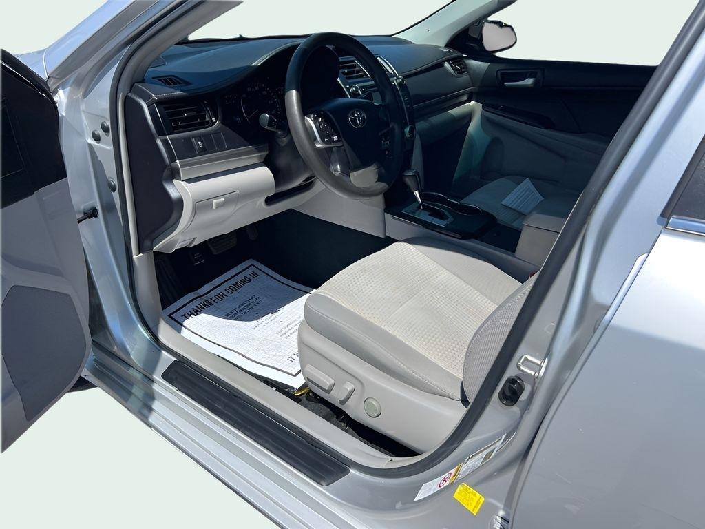 Toyota Camry LE 2014