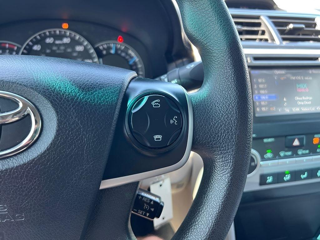 Toyota Camry LE 2014