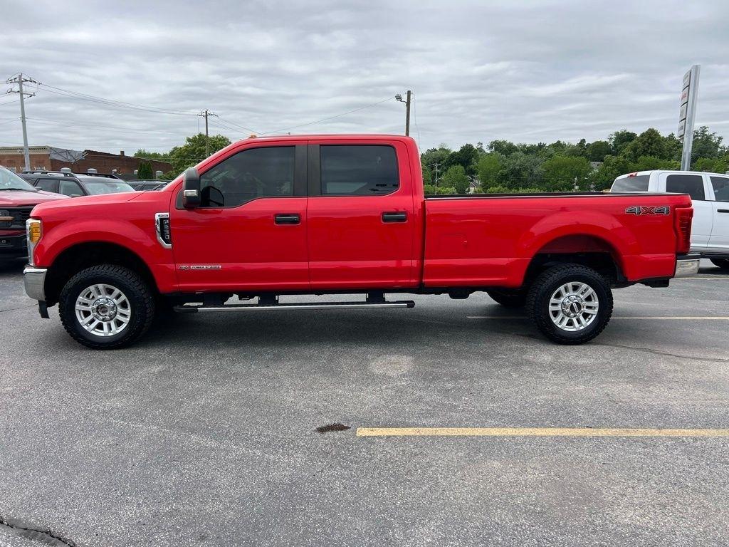 Ford F-350 SD XL Crew Cab 4WD 2017