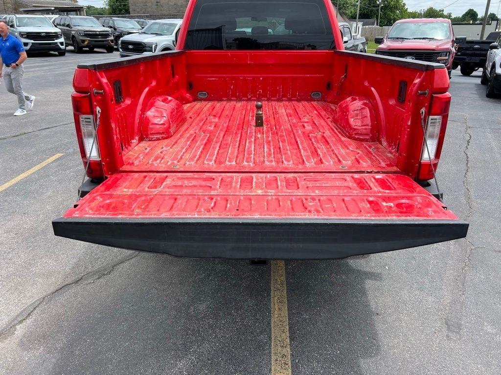 Ford F-350 SD XL Crew Cab 4WD 2017