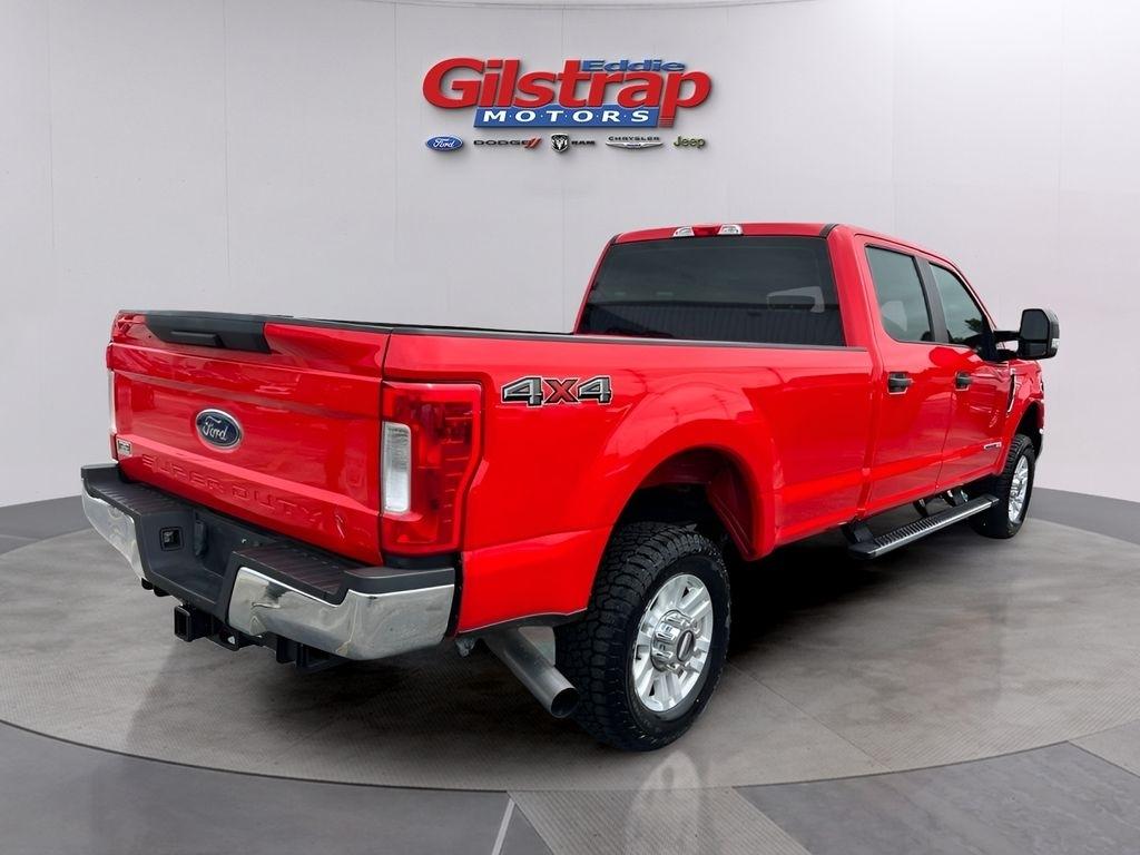 Ford F-350 SD XL Crew Cab 4WD 2017
