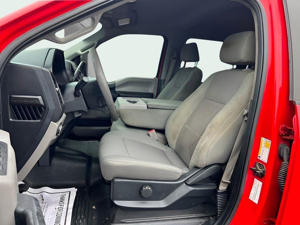 Ford F-350 SD XL Crew Cab 4WD 2017