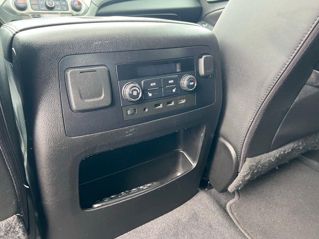 GMC Yukon SLT 4WD 2019