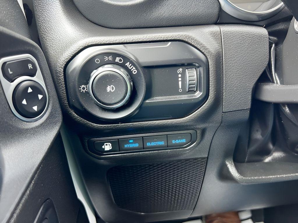 Jeep Wrangler 4xe Unlimited Sahara 2023