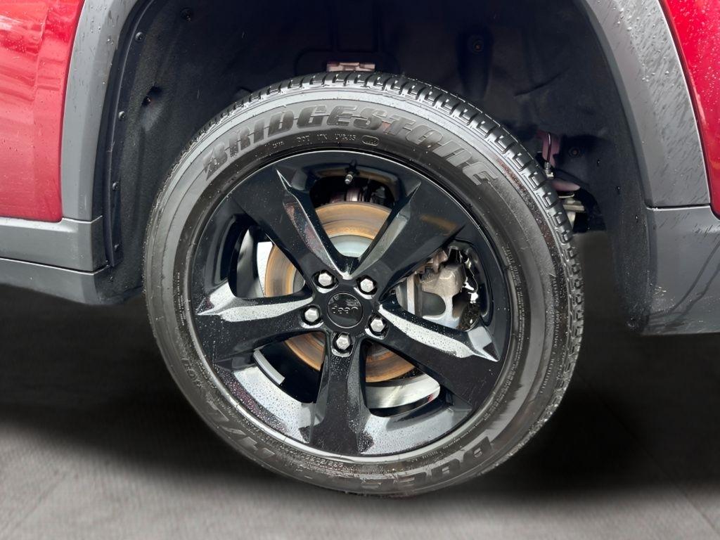 Jeep Grand Cherokee L Laredo 4WD 2025
