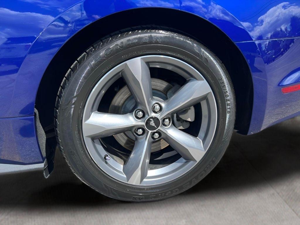 Ford Mustang V6 Convertible 2016
