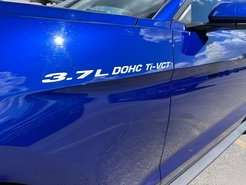 Ford Mustang V6 Convertible 2016