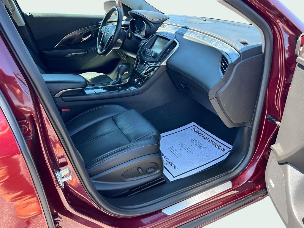 Buick LaCrosse Premium Package 1, w/Leather 2015