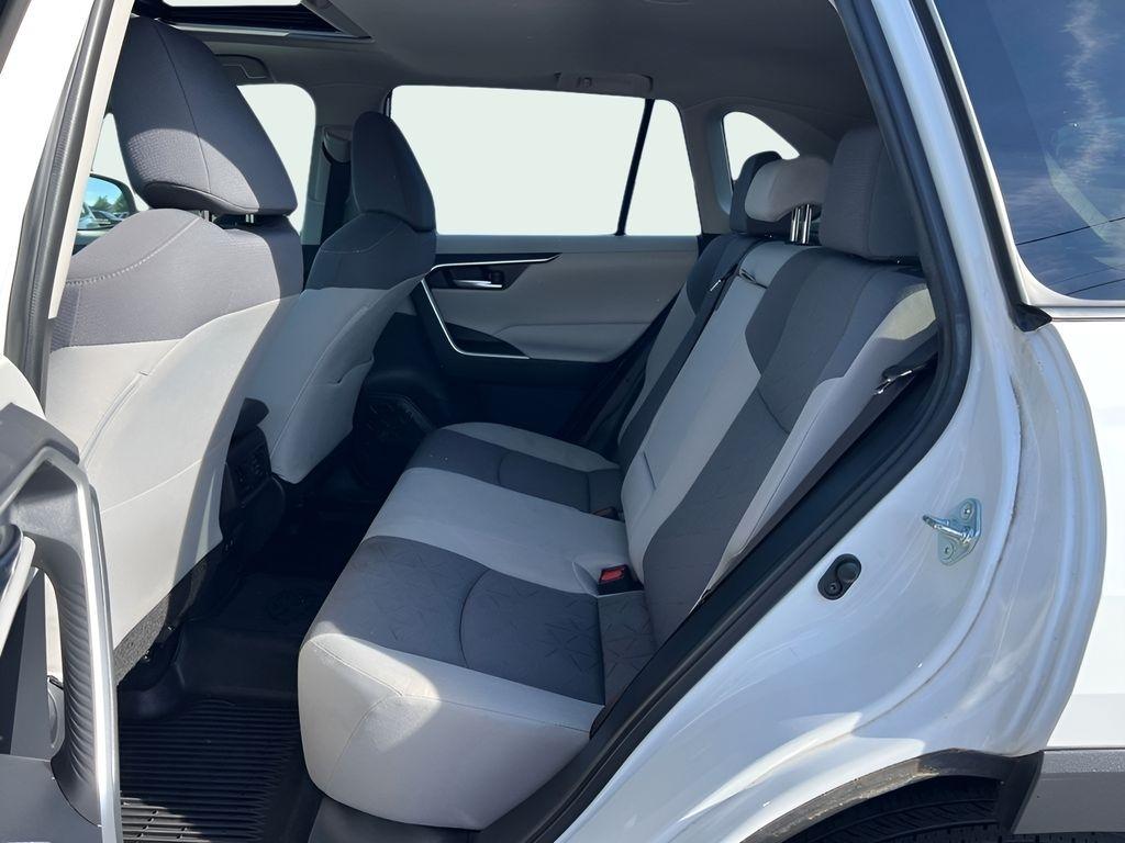 Toyota RAV4 XLE AWD 2019
