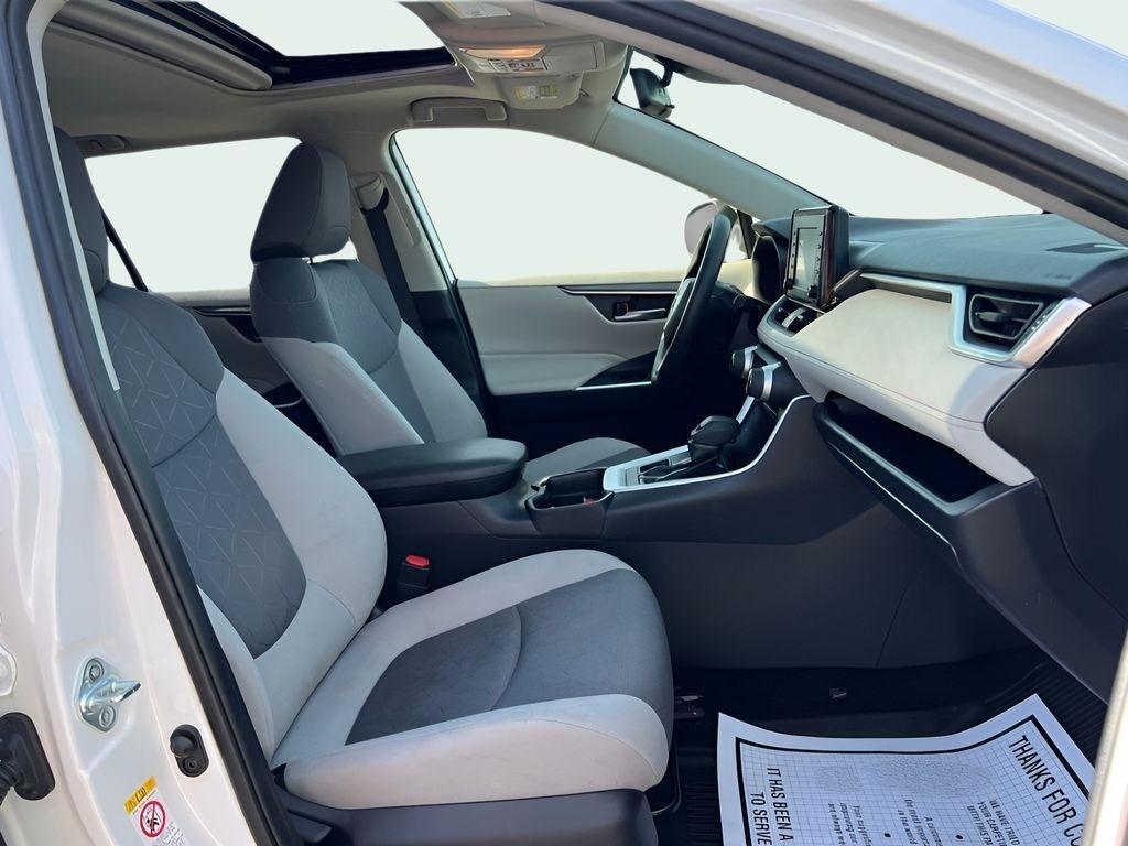 Toyota RAV4 XLE AWD 2019