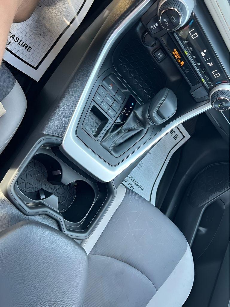 Toyota RAV4 XLE AWD 2019