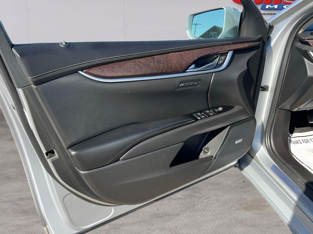 Cadillac XTS Luxury FWD 2018
