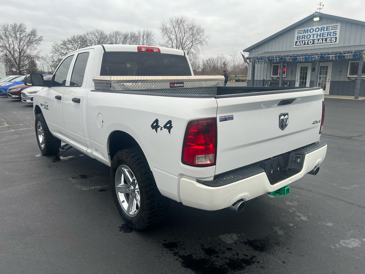 RAM 1500 4WD Quad Cab 140.5" Express 2014