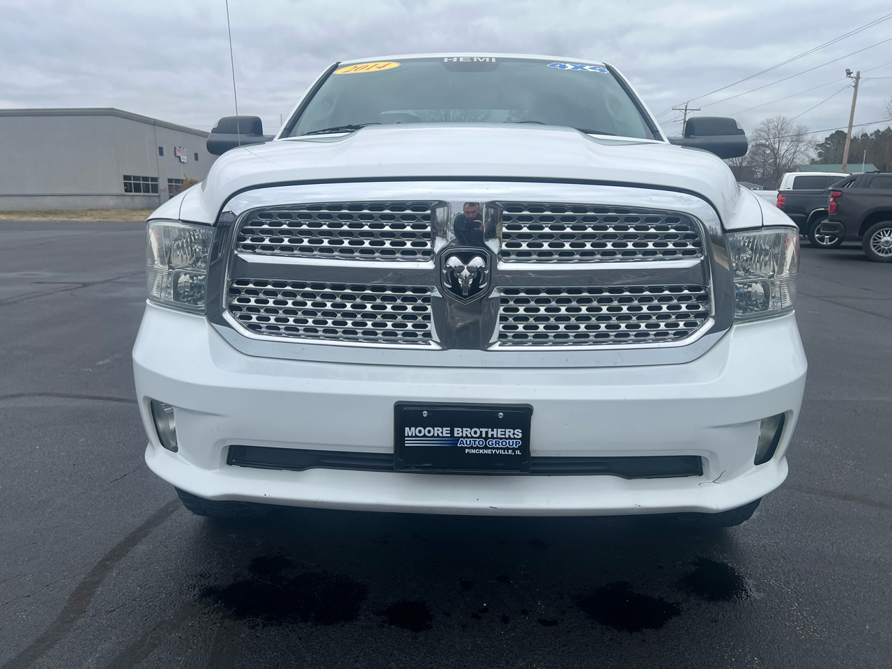 RAM 1500 4WD Quad Cab 140.5" Express 2014