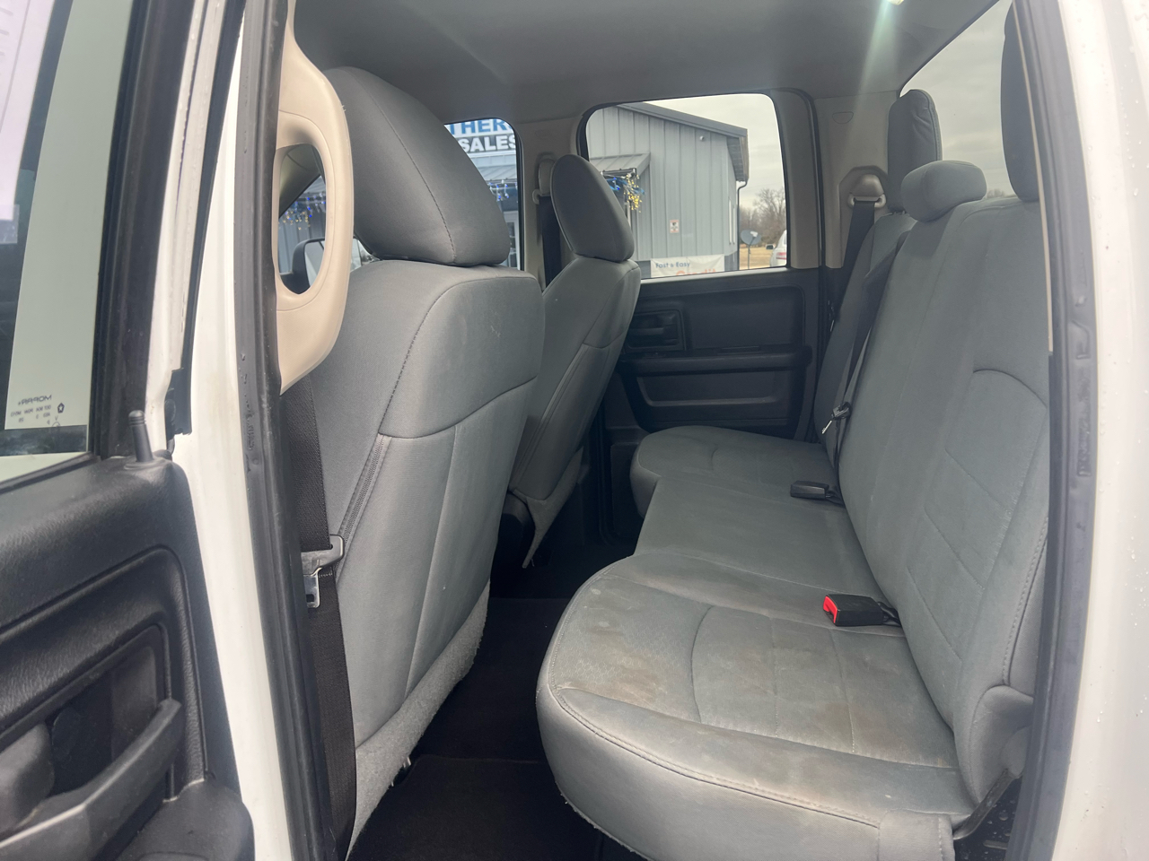 RAM 1500 4WD Quad Cab 140.5" Express 2014