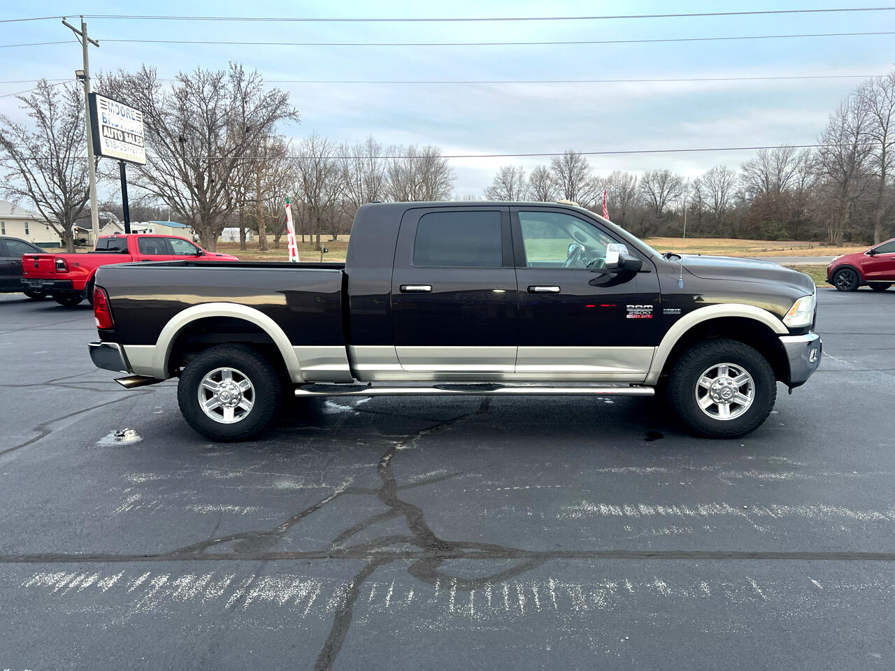 RAM 2500 4WD Mega Cab 160.5" Laramie 2011