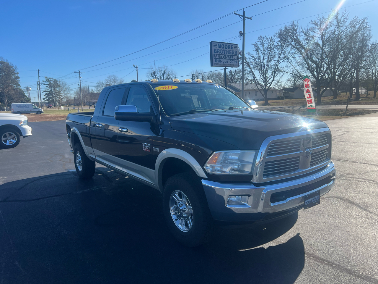 2011 RAM 2500 4WD Mega Cab 160.5" Laramie