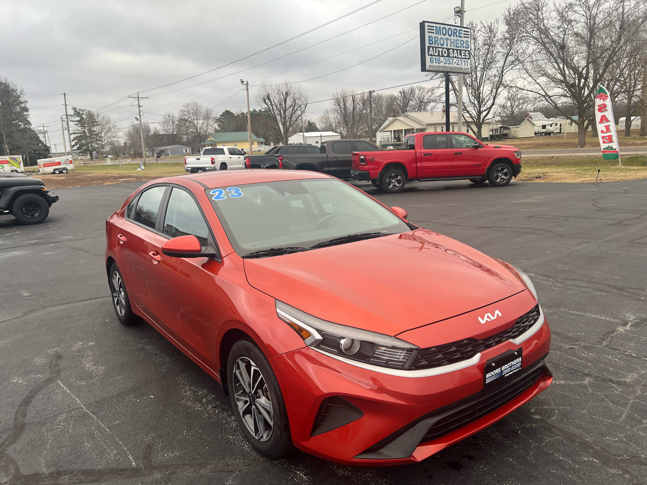 2023 Kia Forte LXS IVT