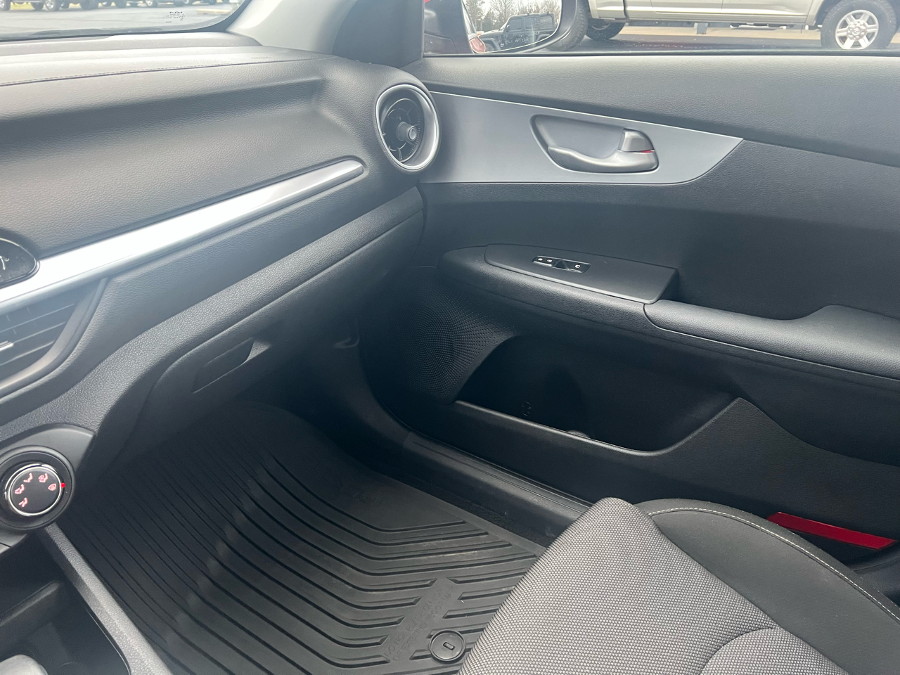 Kia Forte LXS IVT 2023