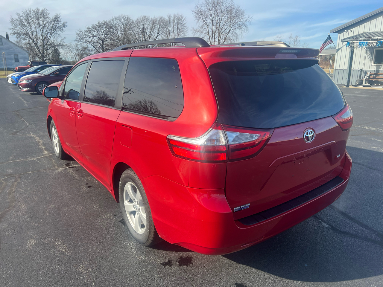 Toyota Sienna LE FWD 8-Passenger (Natl) 2017
