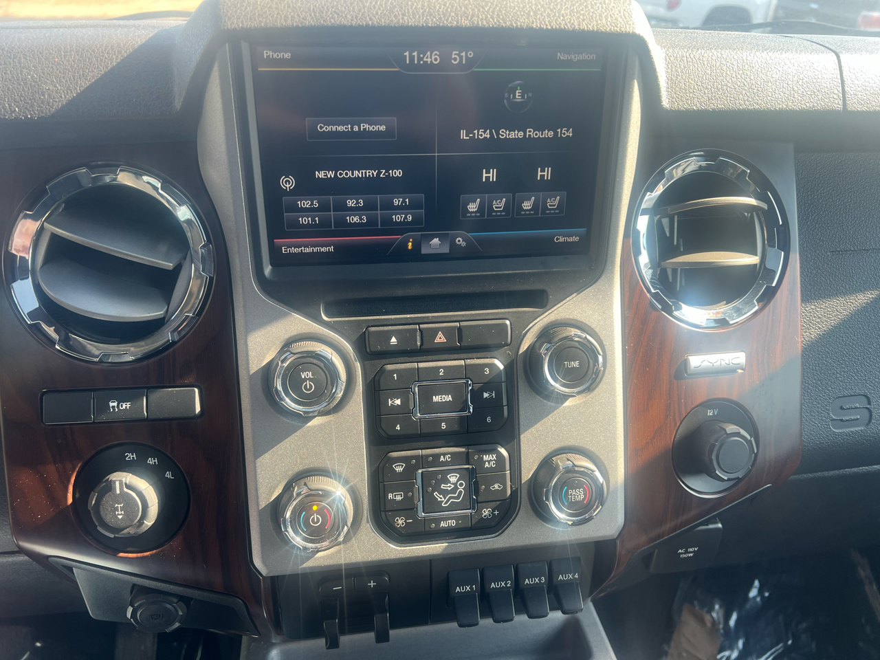 Ford Super Duty F-250 SRW 4WD Crew Cab 172" Lariat 2015