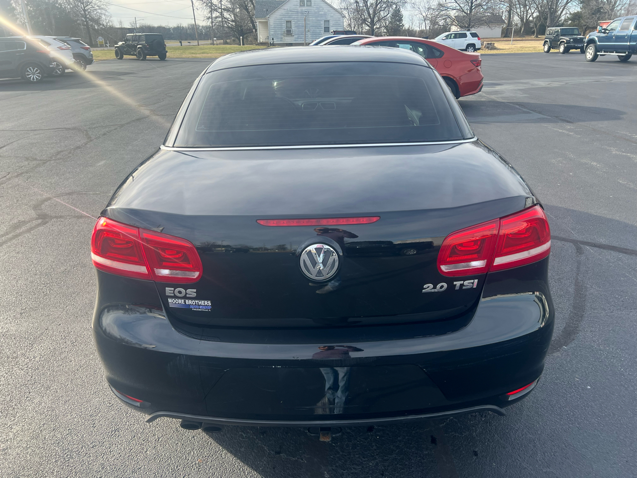 Volkswagen Eos 2dr Conv Komfort SULEV 2012