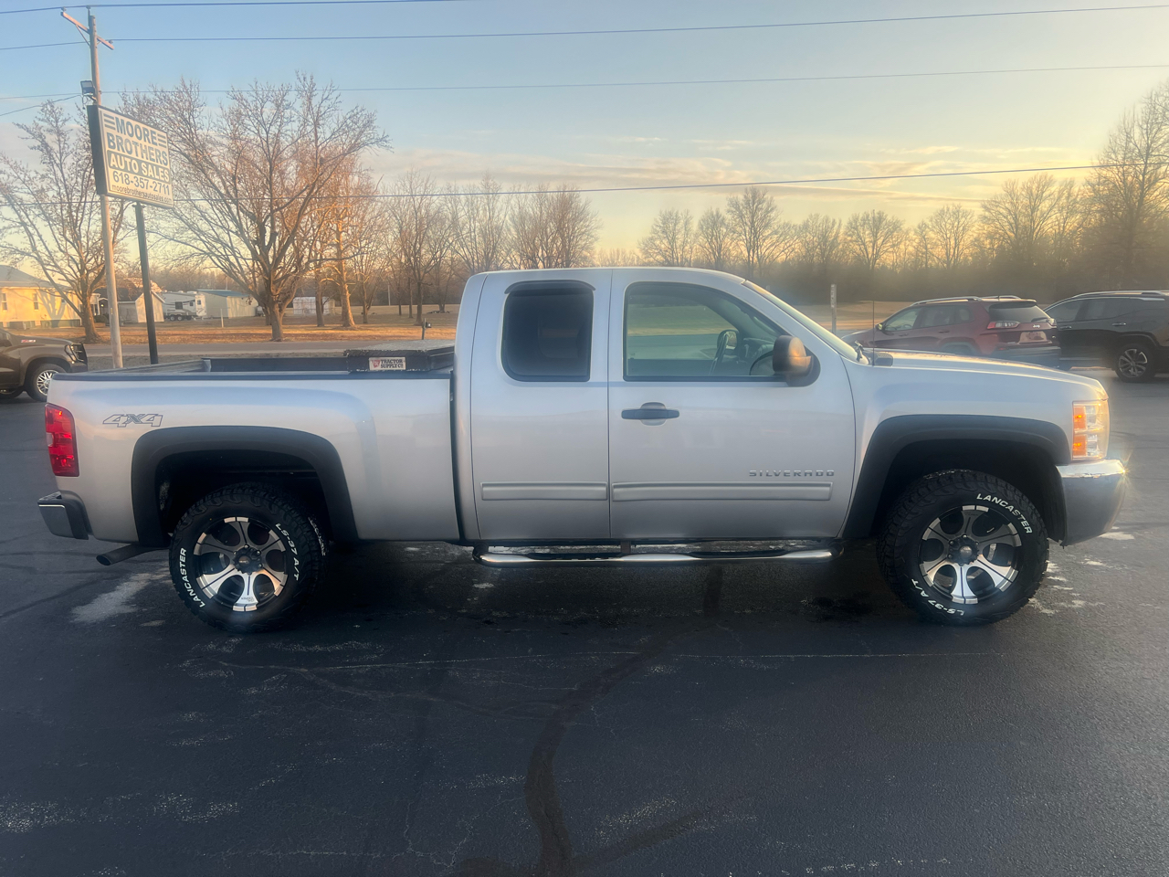 Chevrolet Silverado 1500 4WD Ext Cab 143.5" LT 2013