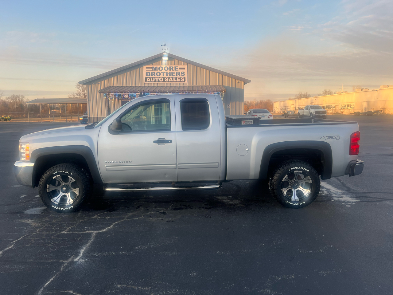 Chevrolet Silverado 1500 4WD Ext Cab 143.5" LT 2013