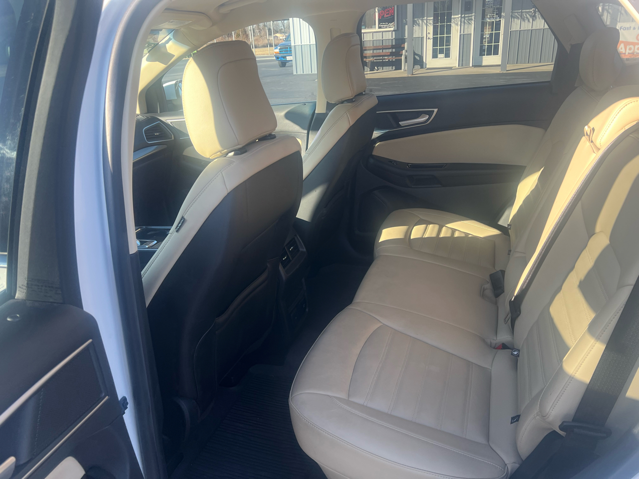 Ford Edge SEL 4D SUV FWD 2020