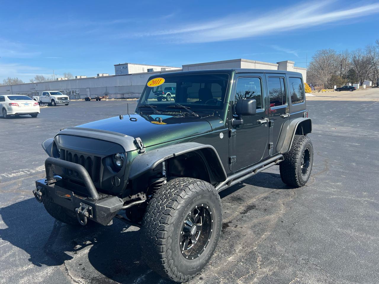 Jeep Wrangler Unlimited 4WD 4dr Sahara 2011