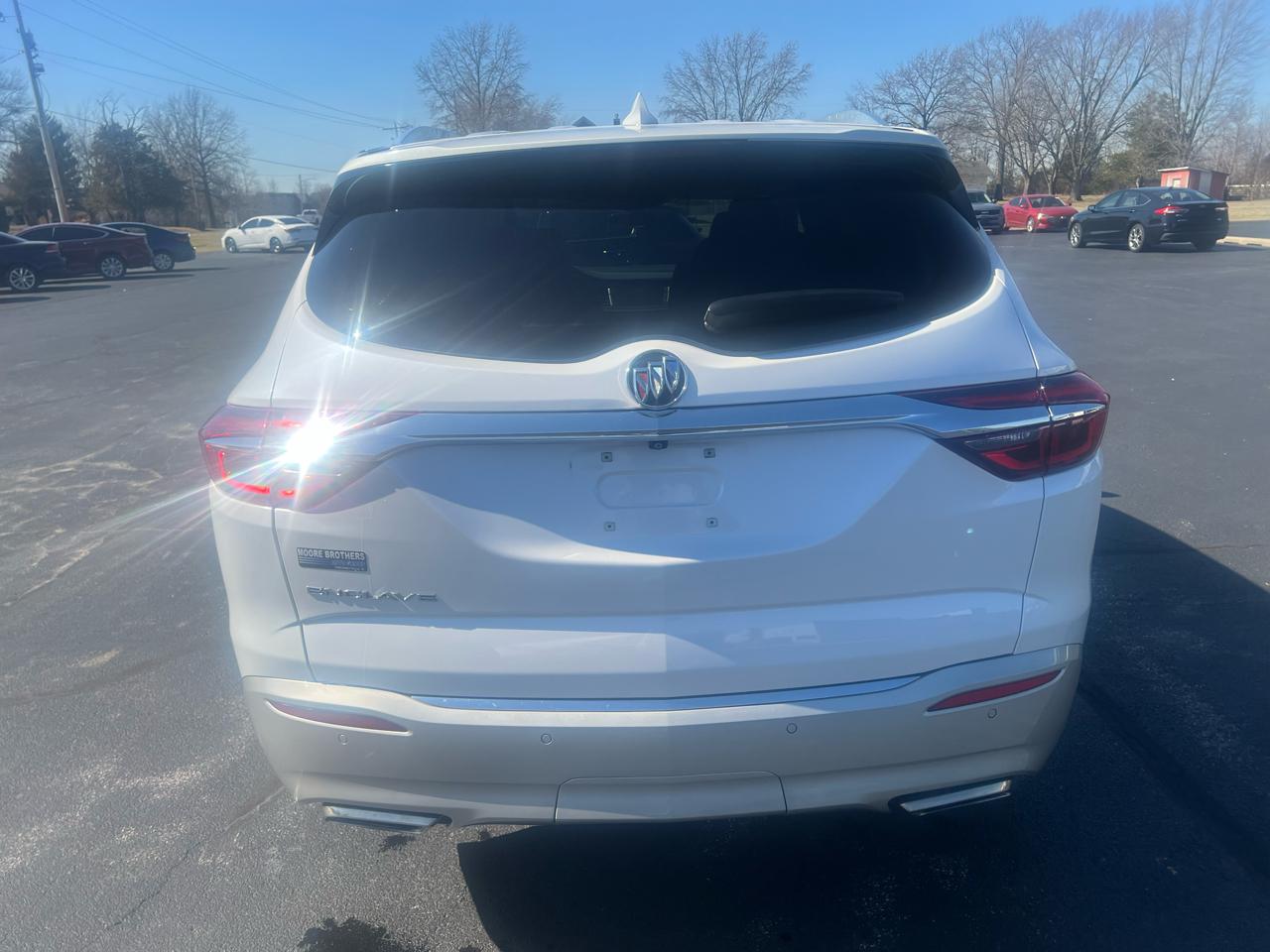 Buick Enclave FWD 4dr Premium 2021