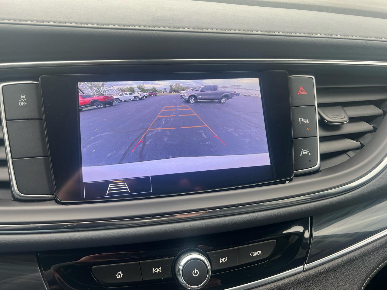 Buick Enclave FWD 4dr Premium 2021