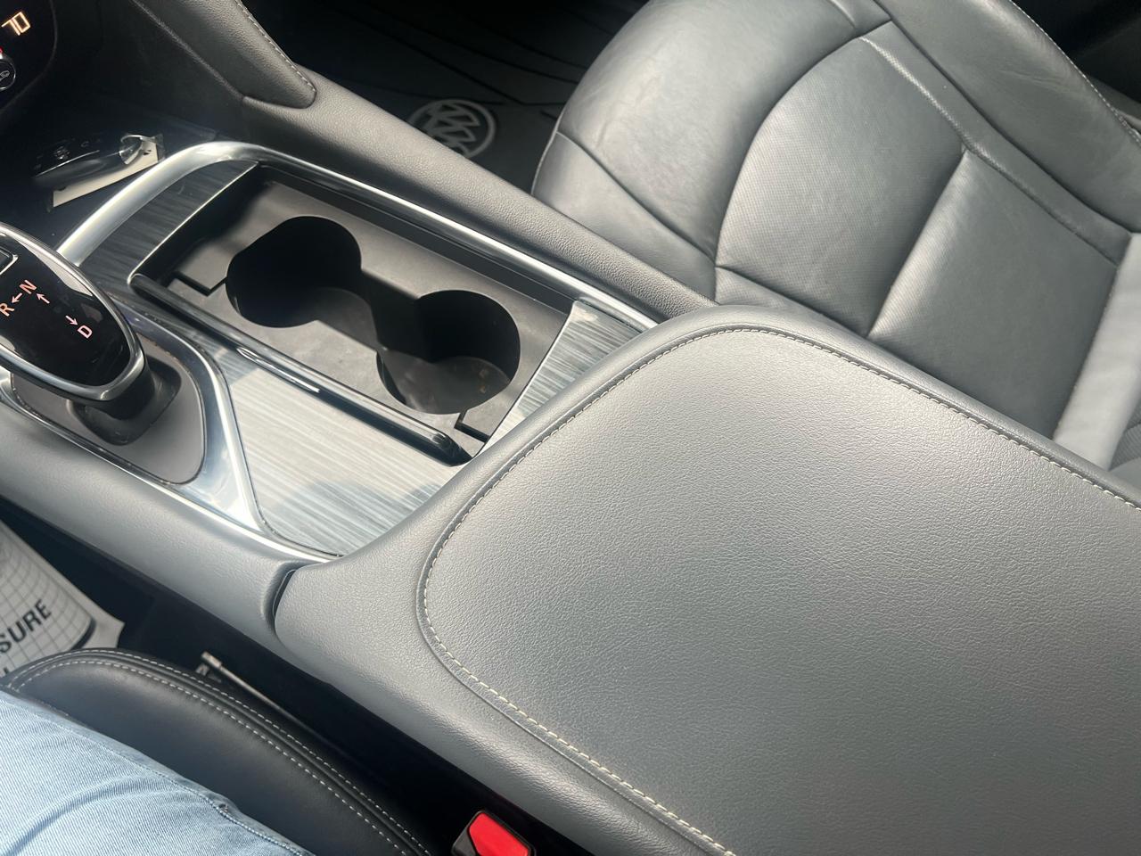 Buick Enclave FWD 4dr Premium 2021