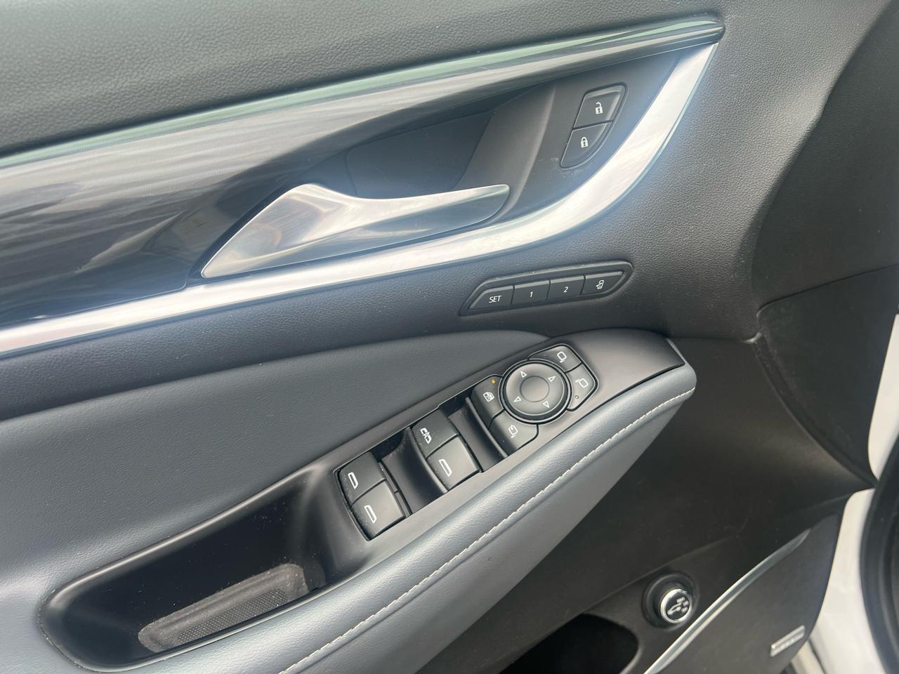 Buick Enclave FWD 4dr Premium 2021